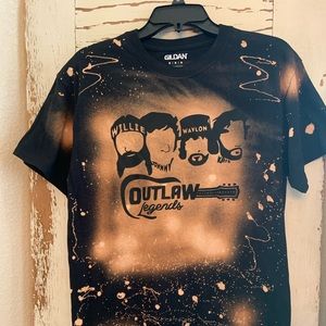Outlaw legends Bleached t-shirt size medium